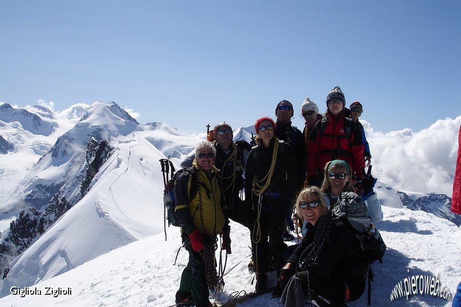 10 - In vetta mt 4165 Breithorn occidentale.jpg